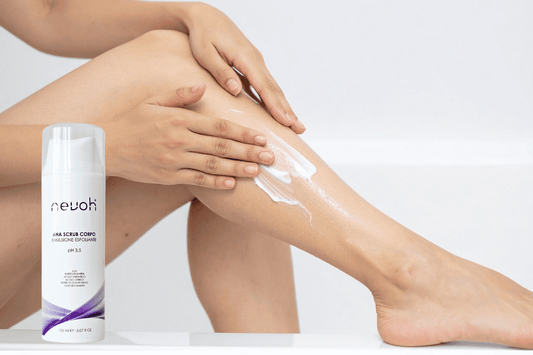 Emulsione esfoliante AHA Nevoh per epilazione laser: crema corpo che favorisce emersione peli e migliora risultati trattamento